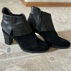 THE FLEXX Black Leather Heeled Ankle Boots
